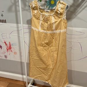 Woman’s sleeping dress